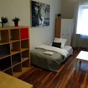 Apartment Dobry Najem 1, Poznan